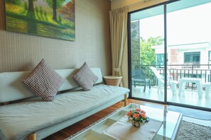 Living area - Chic Condo Just 100m from the Shore c130 (Rawai)