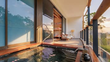 Deluxe Room, 1 King Bed and 1 Bunk Bed, Private Heated Pool, Expo Park View | Down duvets, free minibar, in-room safe, blackout curtains
