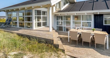 "Heralde" - 60m from the sea by Interhome