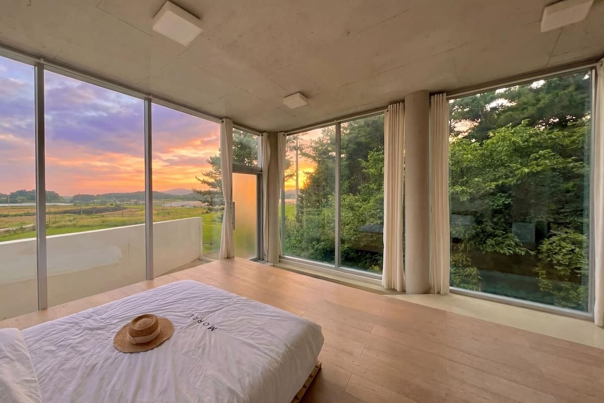 104 Adventure | Free WiFi, bed sheets