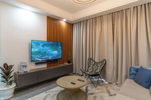 Living area - Skyline Consonancy with gym and heated swimming pool (Nairobi)