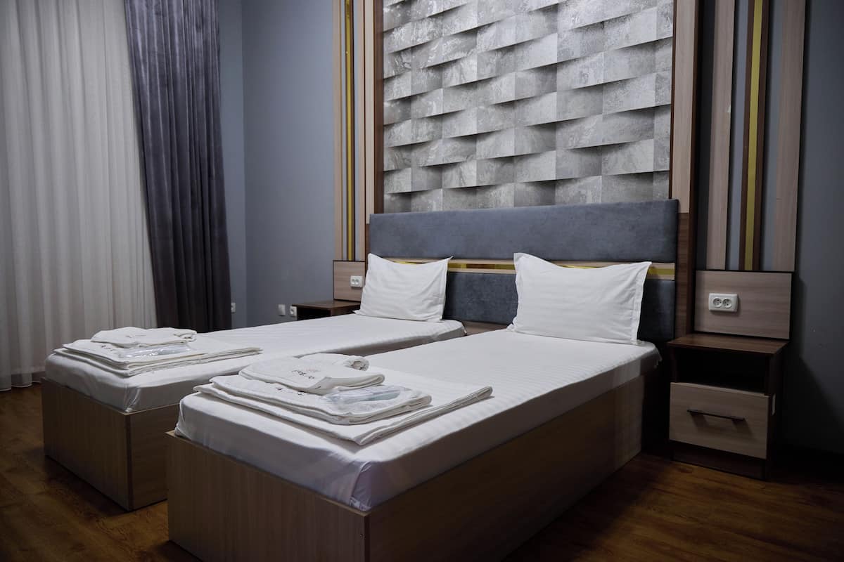 Chambre avec lits jumeaux