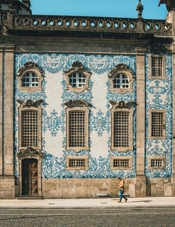 Exterior - Cozy Studio Central Porto: A/C and Kitchen (Porto)