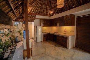 Villa, 2 Bedrooms, Pool View | Private kitchen