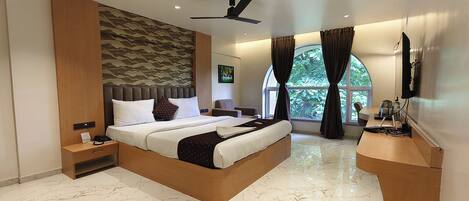 Deluxe kamer | Lakens van Egyptisch katoen, luxe beddengoed, individueel gemeubileerd