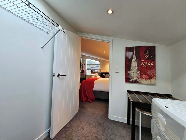 Unclassified image, 1 of 13, button