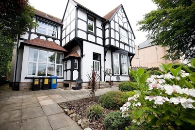 The Anchorage Apartments - No. 4