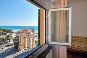 Family Room, Sea View | Water view - Hotel Garibaldi (Finale Ligure)