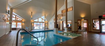 Trail Creek Killington Condos #18: Ski Home Trail. Bus. Hot Tub. Pool.