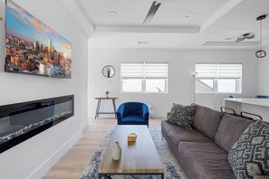 TV, fireplace, offices