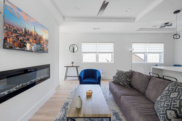 TV, fireplace, offices