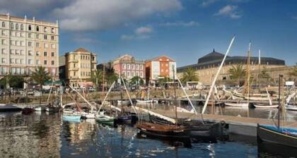 Preciosa Casa Adosada en el Puerto de Ferrol