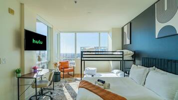 1 chambre, fer et planche à repasser, Wi-Fi, draps fournis