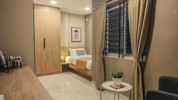 Basic Single Room | Bathroom