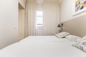 4 camere, Wi-Fi, lenzuola