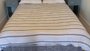 Apartment | 1 bedroom, iron/ironing board, WiFi (free), bed sheets - Dublin-onebedroom-onebathroom-wifi (Dublin)