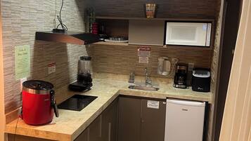 Micro-ondas, fogão, cooktop