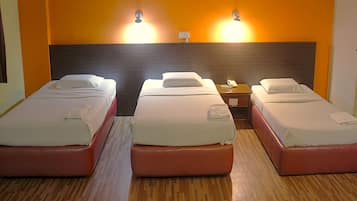 Deluxe Triple Room, Multiple Beds