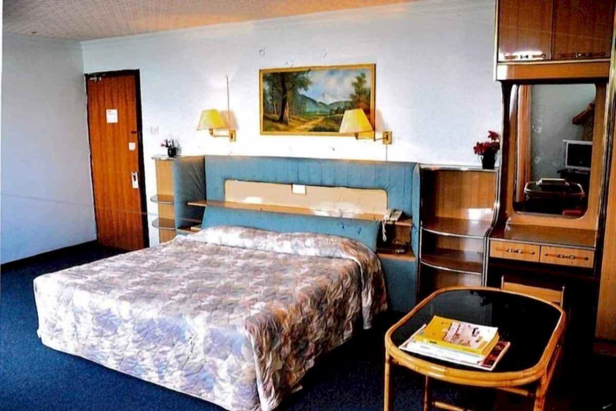 Deluxe Double Room, 1 King Bed