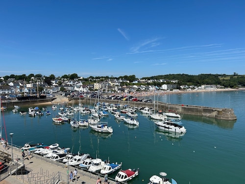 Harbour Stays - The Marine Centre