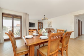 Appartement, 2 chambres, 2 salles de bains | Salle de séjour