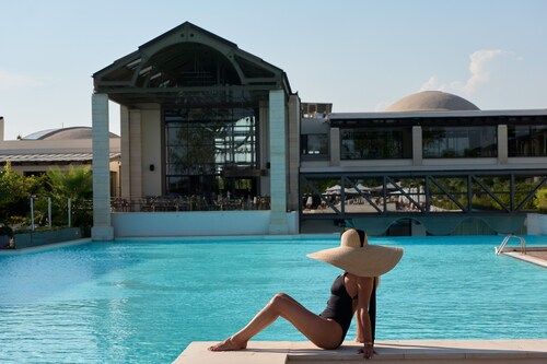 セプテンバー ホテル テッサロニキ