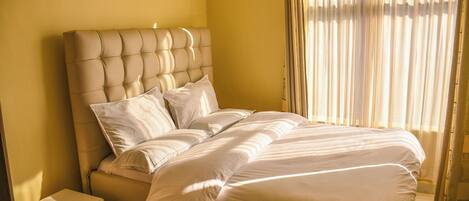 2 chambres, fer et planche Ă repasser, Wi-Fi, draps fournis