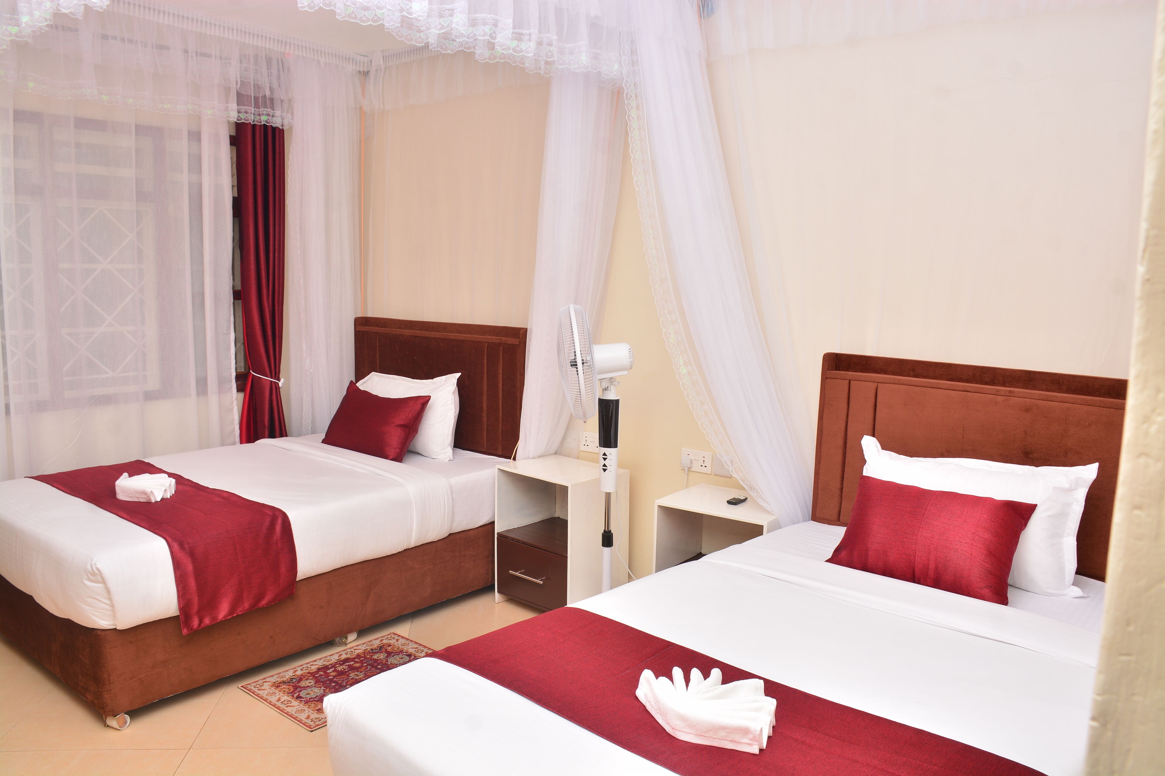 Executive Apartment, 2 Bedrooms, Patio | Extra beds