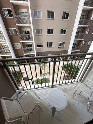 Basic Apartment | Property grounds - TrevizZo Tangara (São Paulo)