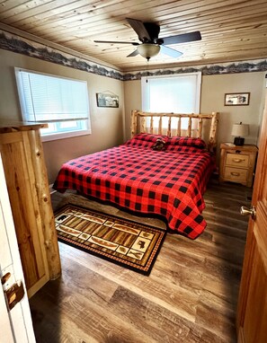 3 bedrooms, travel cot, free WiFi, bed sheets