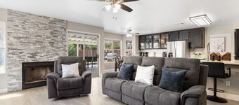 Spacious 5-bedroom house in delightful Bakersfield with AC, WiFi, Pet Friendly