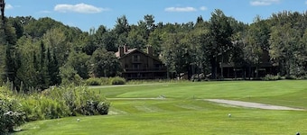 Morning Tee Times  Walk to Golf  Summer Stay