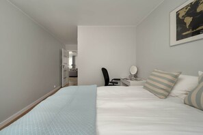 1 Schlafzimmer, Schreibtisch, Bügeleisen/Bügelbrett, WLAN