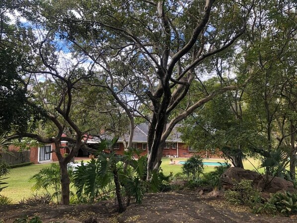 Fachada de la propiedad