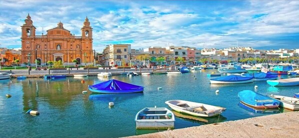 Marina