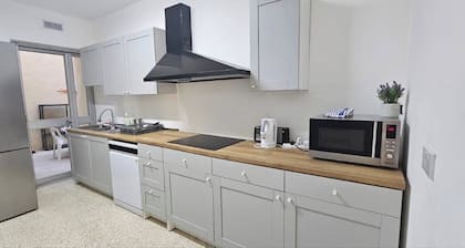 Paceville Villa on 2 floors with terrace