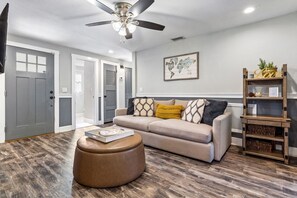 TV, fireplace, offices