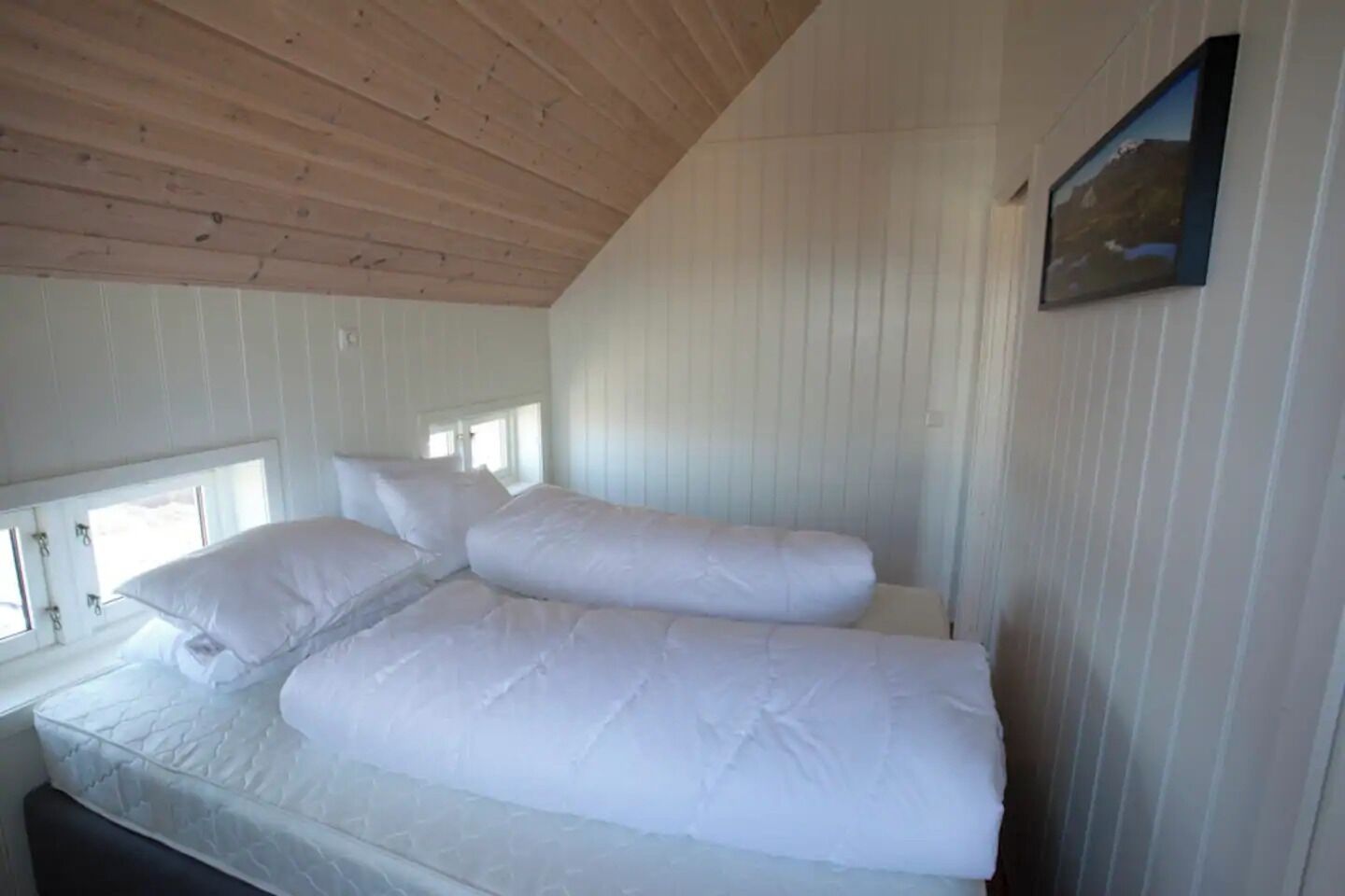 3 chambres, lits bébé (gratuits), Wi-Fi gratuit, draps fournis