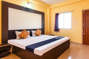 Soundproofing, free WiFi, bed sheets - Goroomgo KK Bhawan Puri (Brahmagiri)