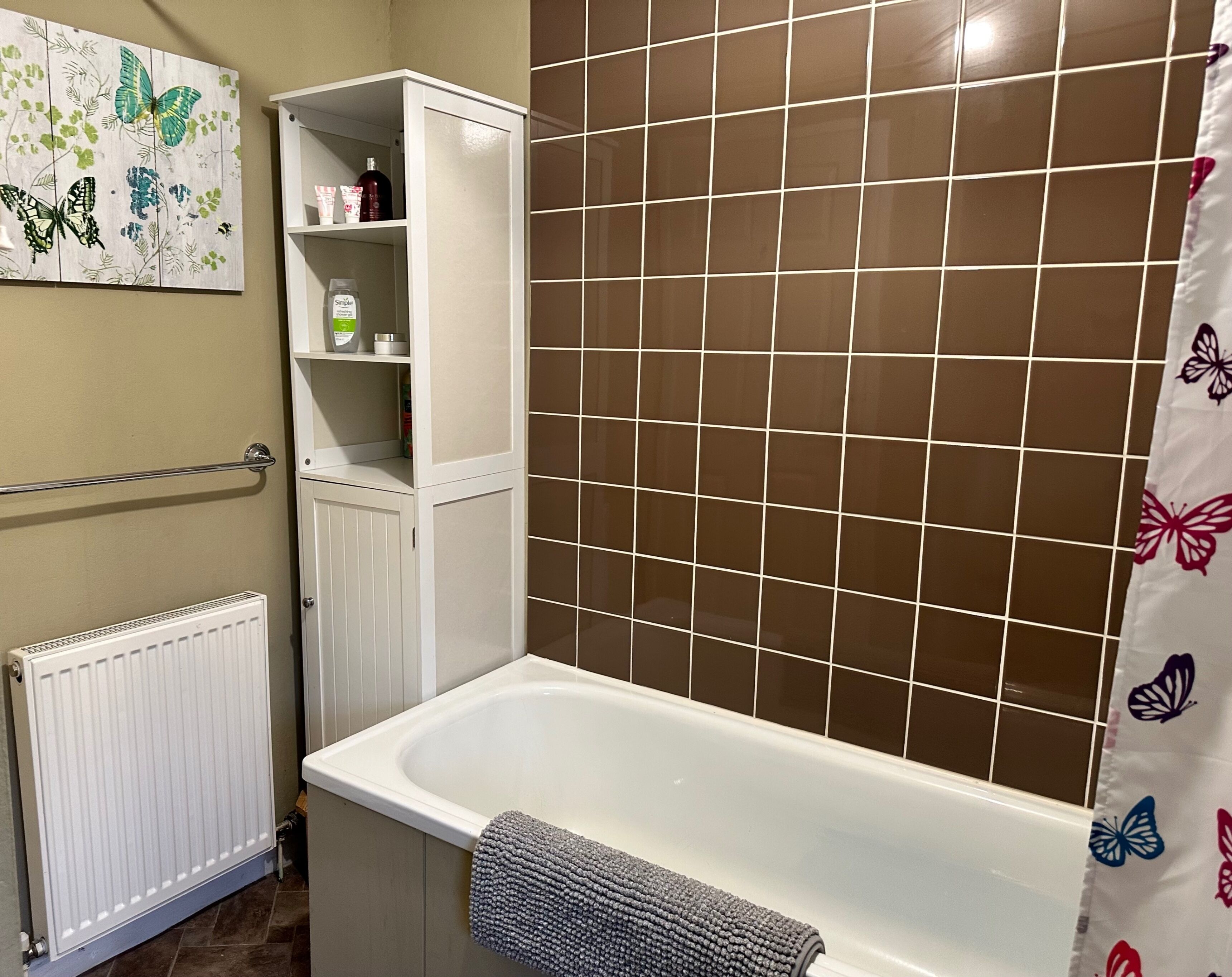 منزل | حمام | وحدات دش مع أحواض استحمام، حوض استحمام عميق، مجففات شعر، مناشف