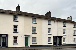House | Exterior