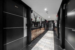 Reception - shincheon noble stay hotel (Seoul)