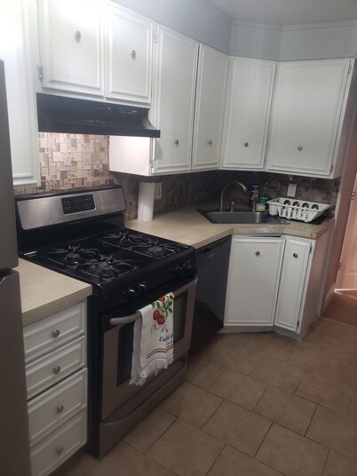 Paradise Inn by the Airport