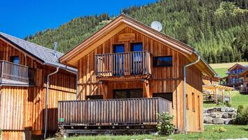Chalet | Exterior