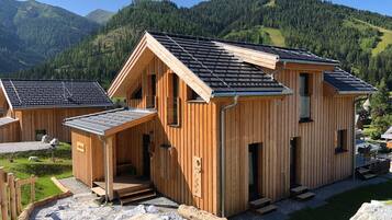 Chalet | Exterior