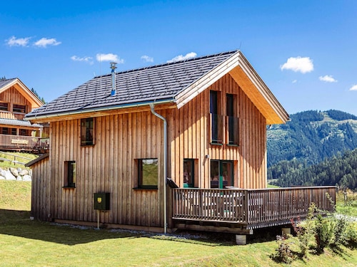 Cozy Chalet in Hohentauern: Your Alpine Retreat