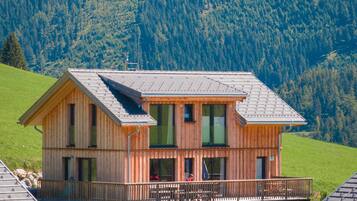 Chalet | Exterior