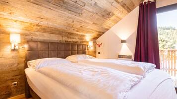 Chalet | 4 bedrooms, individually furnished