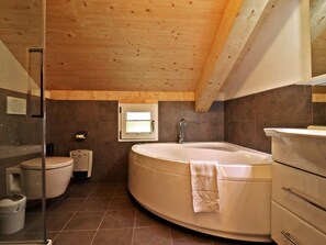 Bathroom - Lavish Chalet With Sauna Near Ski-slope (Hohentauern)