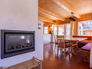 Chalet | Dining - Majestic Chalet With Sauna and Whirlpool (Hohentauern)